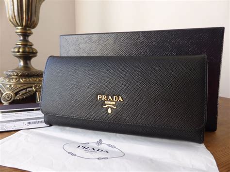 prada womens saffiano leather continental wallet|prada odette saffiano.